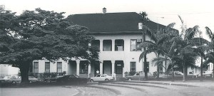 Hilo, old police and courthouse - ca 1960
